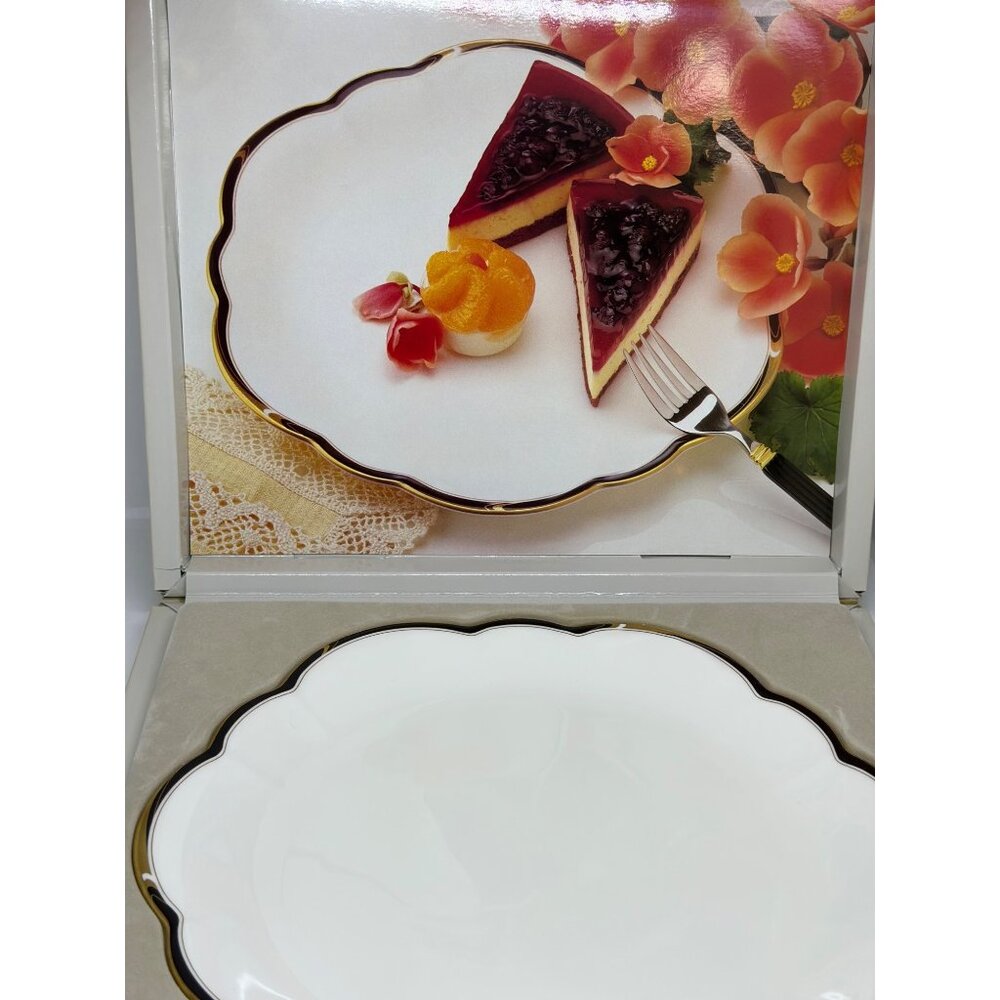NWB VTG Mikasa 10.5" Dessert Plate White Ceramic Gold Trim Rare Collectible Dish